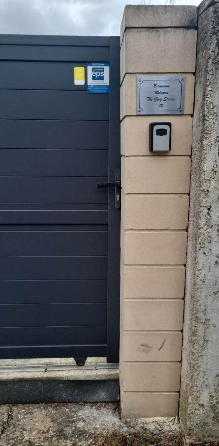 The Grey Studio Saint-Michel-sur-Orge Exterior photo